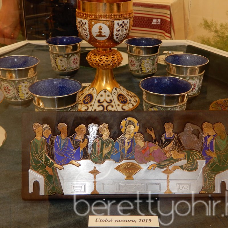 Ünnepi kiállításmegnyitó és kenyérszentelés 26